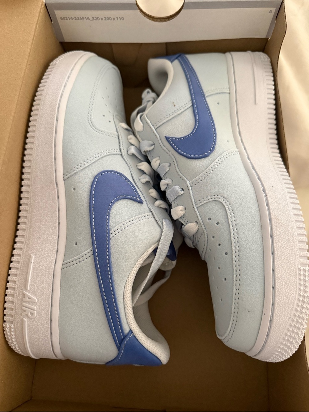 NIB Women’s Nike Air Force 1 Low-Top Lace up Sneakers